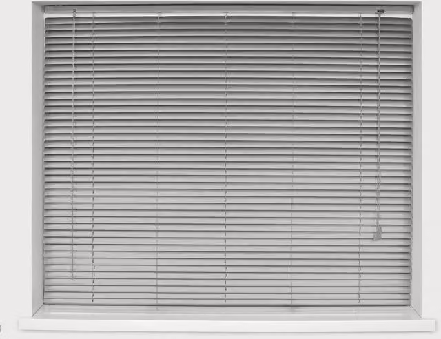 Caecus 25mm Aluminium Venetian Blind in Silver, W: 165 cm, H: 150 cm