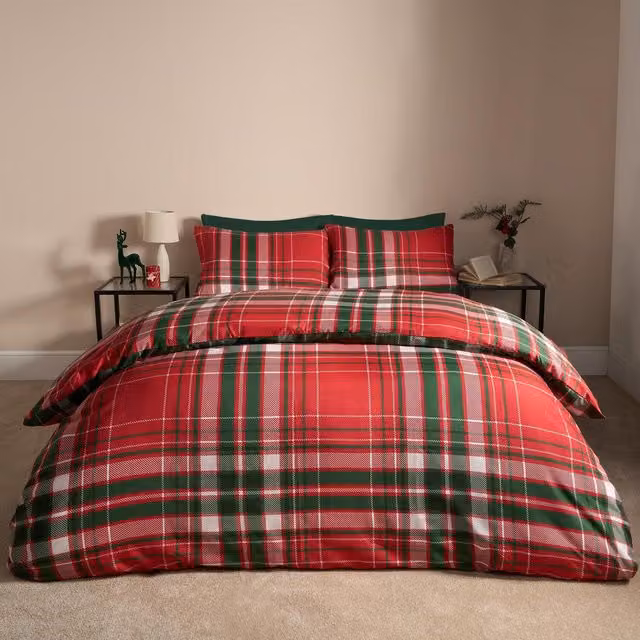 OHS Classic Red and Green Checked Christmas Microfibre Bedding Set, W: 200 cm x L: 200 cm