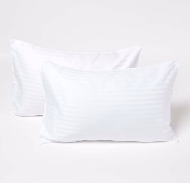 Homescapes 2 Pack White Striped Cotton Percale Kids Pillowcases, 330 Thread Count, W/H: 40 x 60 cm