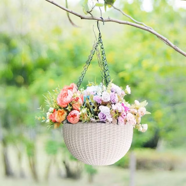 Komore Set of 3 White Hanging Plant Pots with Drainage Holes and Chains for Indoor Plants