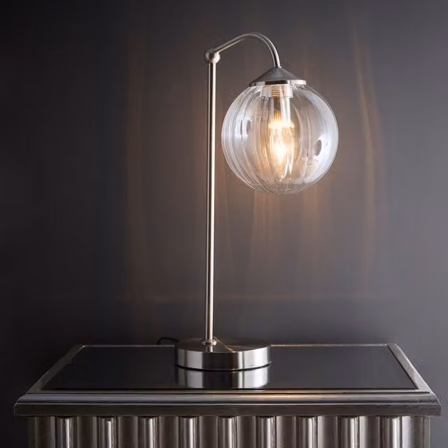 K LIVING Bianca Table Lamp with Silver Satin Nickel Base and Transparent Ribbed Glass Shade