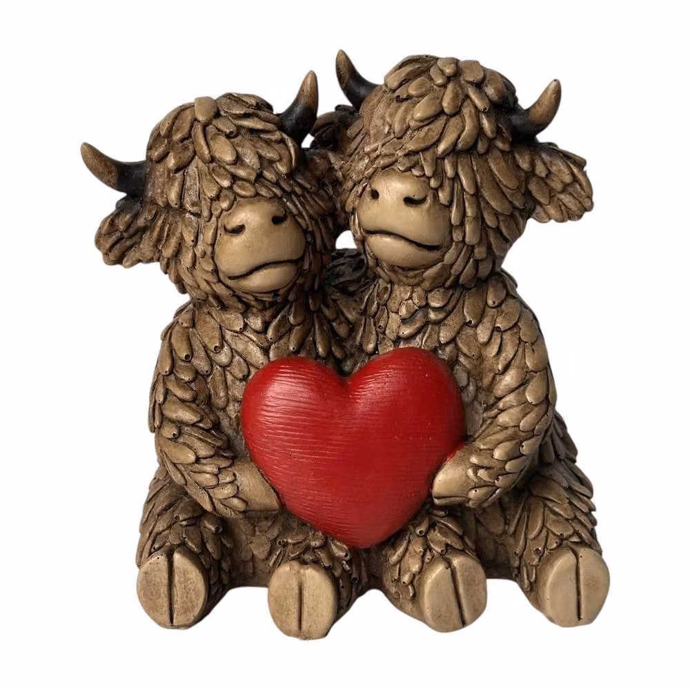 Animal Crackers Hughie Highland Cow Collectable Figurine with Red Heart in Brown – 2