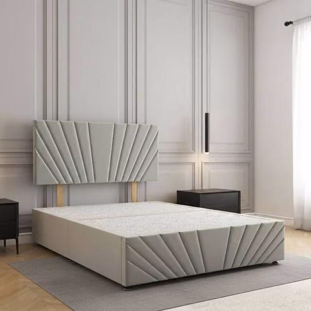 Regional Furnishings Luxury Velvet Upholstered Divan Bed with 24 inch Headboard and Footboard in Silver, Size: Single (90 x 200 cm)