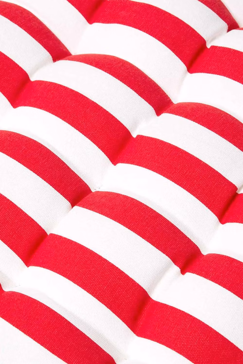 Homescapes Red and White Striped 2 Seater Garden Bench Cushion, W: 108 cm, D: 42 cm – 4