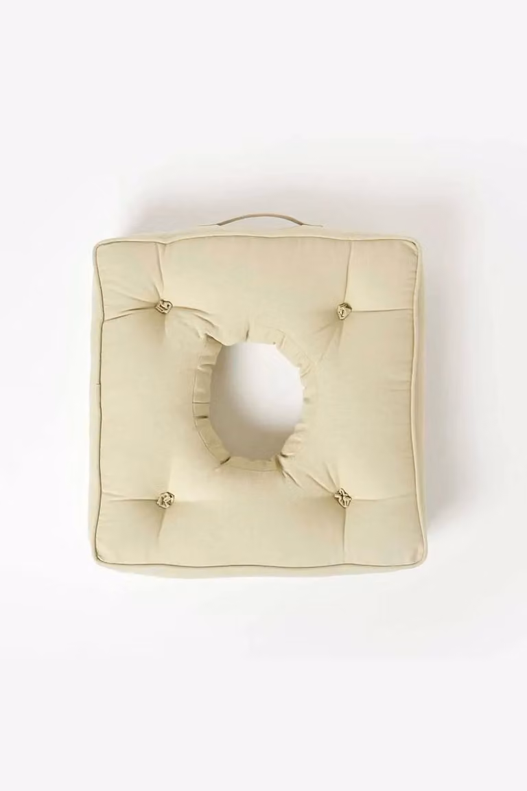 Homescapes Firm Pressure Relief Booster Cushion in Green, W/D/H: 50 x 50 x 10 cm