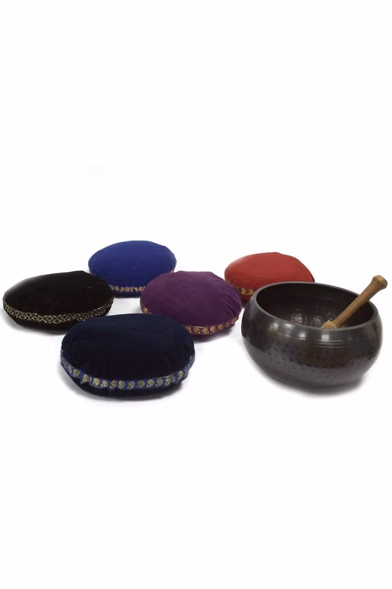 KDMD Red Velvet Singing Bowl Cushion, 11 cm Diameter
