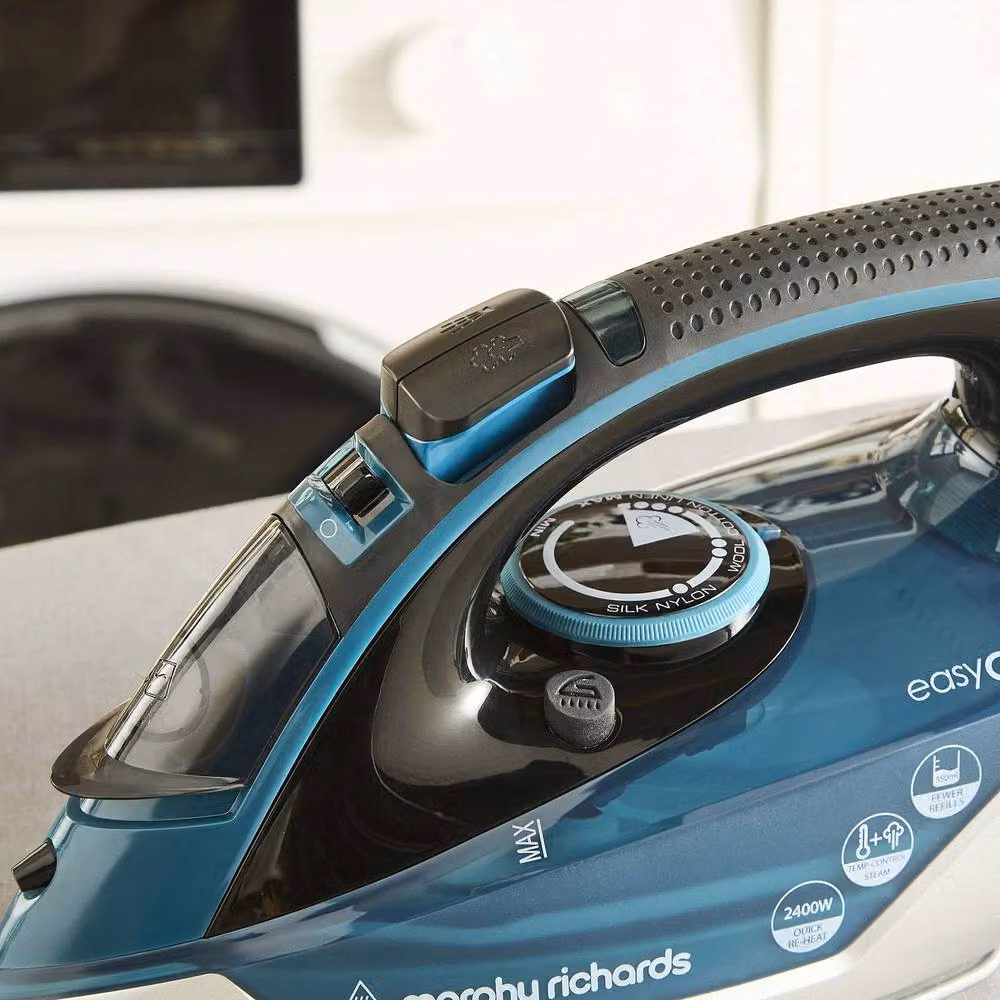 Morphy Richards EasyCharge+ 2400W Cordless Steam Iron with Ceramic Soleplate, Vertical Steam and Auto Shut-off, Deep Lagoon Blue – 9