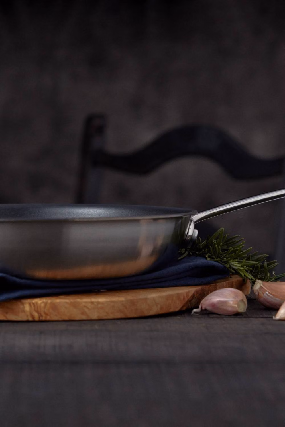 Stellar Eclipse Non-Stick Frying Pan in Metallic Silver, 26 cm – 2