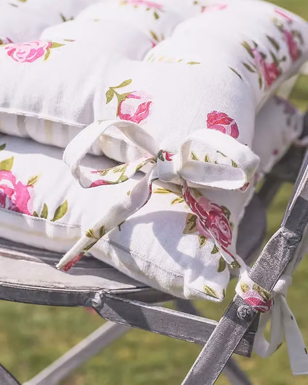 Dibor Set of 4 Vintage Pink, Green and White Floral Print Reversible Indoor Outdoor Chair Seat Pads, W/D: 40 x 40 cm – 4