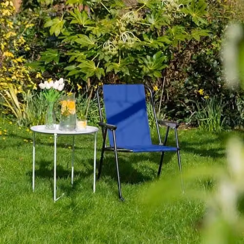Harbour Housewares Pack of 2 Folding Metal Beach Chairs with Armrests in Navy Blue
