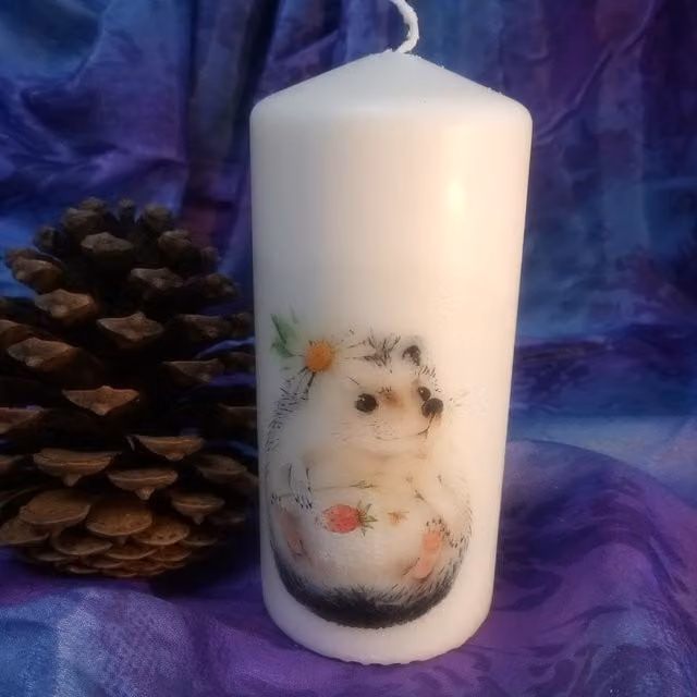 Viki White Hedgehog Pillar Candle Set of 4