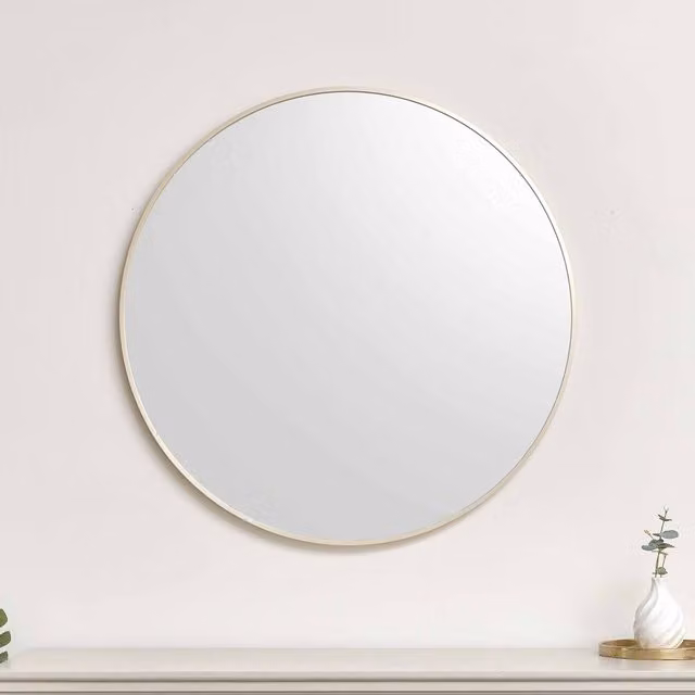 Melody Maison Large Round Champagne Wall Mirror in Gold, W/D/H: 80 x 80 x 80 cm