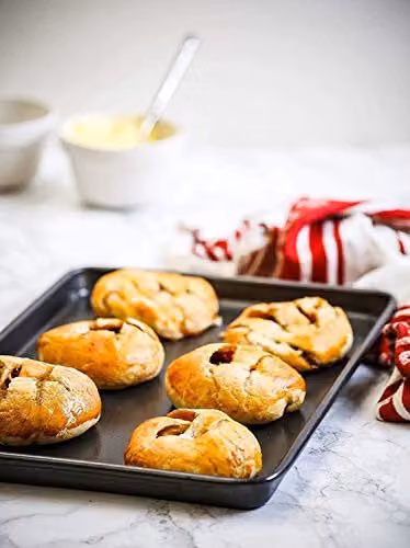 MasterClass 2 Piece Non-Stick Carbon Steel Baking Set in Grey, including Rectangular Baking Sheet and Roasting Pan, W/D/H: 40.0 x 26.0 x 8.0 cm – 3