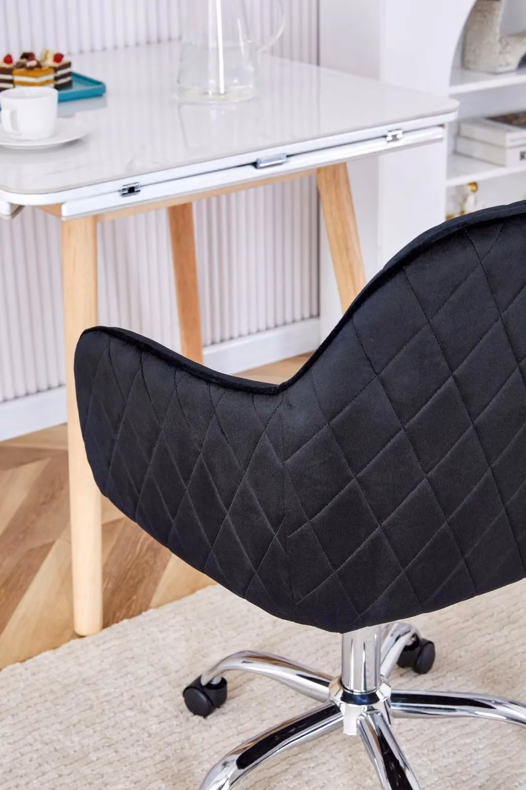 KOSY KOALA Black Velvet Swivel Office Chair with Armrests and Castors, H 92.0 x W 60.0 x D 60.0 cm – 5