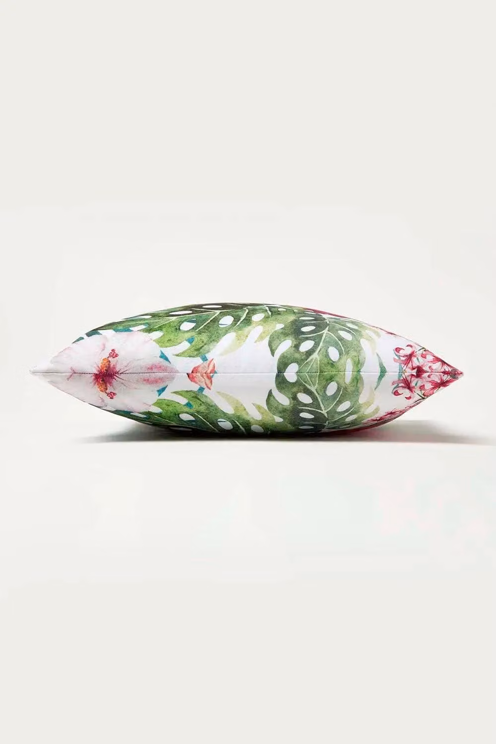 Homescapes Set of 2 Waterproof Tropical Floral Outdoor Cushions in Green and Pink, W/D/H: 45 x 45 x 45 cm – 2