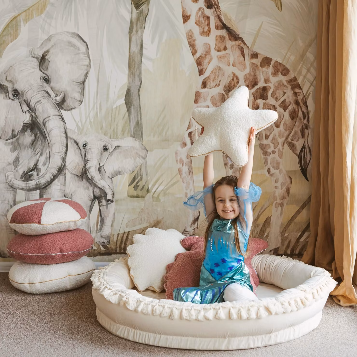 MiniCamp Boho Round Play Nest Playmat in Beige and Ecru with Removable Cotton Cover and Foam Padding, Diameter: 105 cm – 2