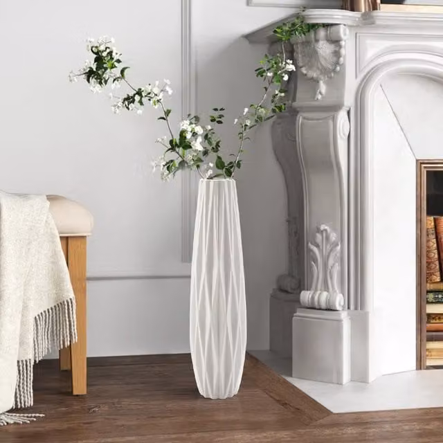 Livingandhome Scandinavian Style Geometric White Ceramic Tabletop Vase