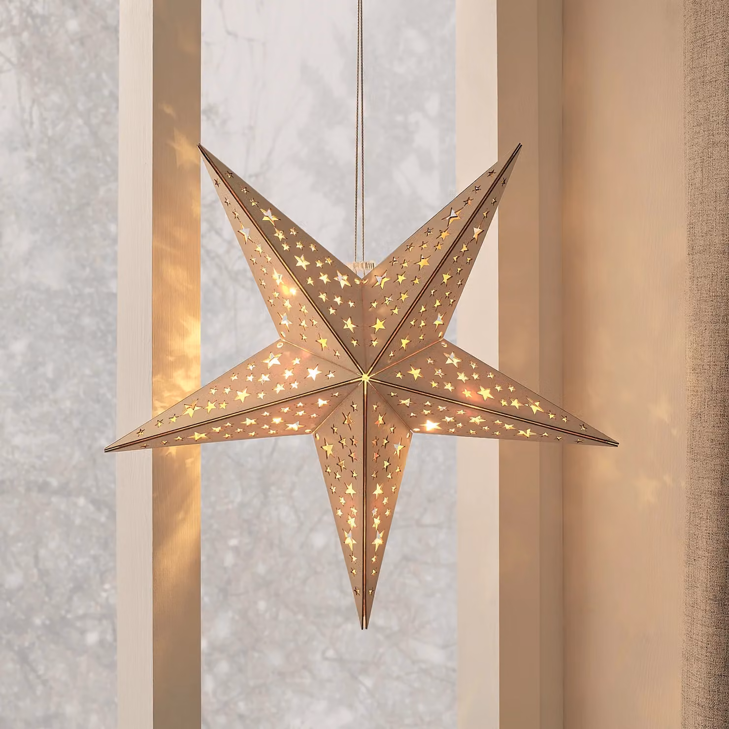 Lights4fun.co.uk Rustic Brown Wooden Geometric Star Hanging Christmas Decoration with Remote Control, H: 42.0 cm, W: 39.5 cm, D: 14.5 cm