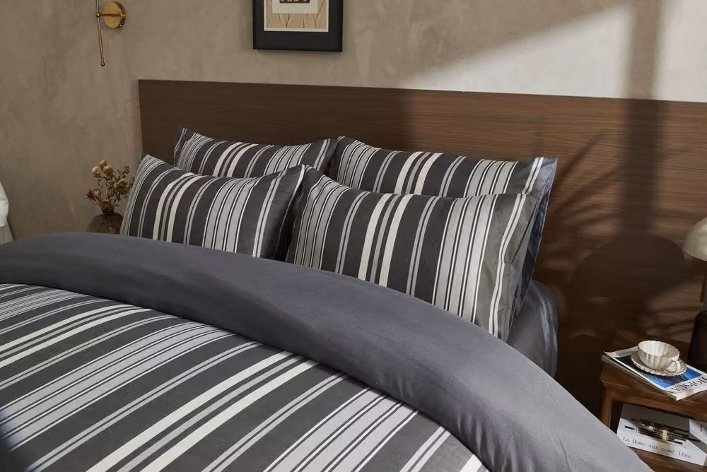 GAVENO CAVAILIA Junie King Size Striped Duvet Cover Set with Pillowcases, Grey and Multicolour Reversible Polyester and Cotton Bedding Set, W/D/H: 180 x 200 cm – 7
