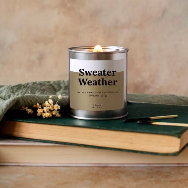 JAAM Sweater Weather Wood Wick Candle in Silver
