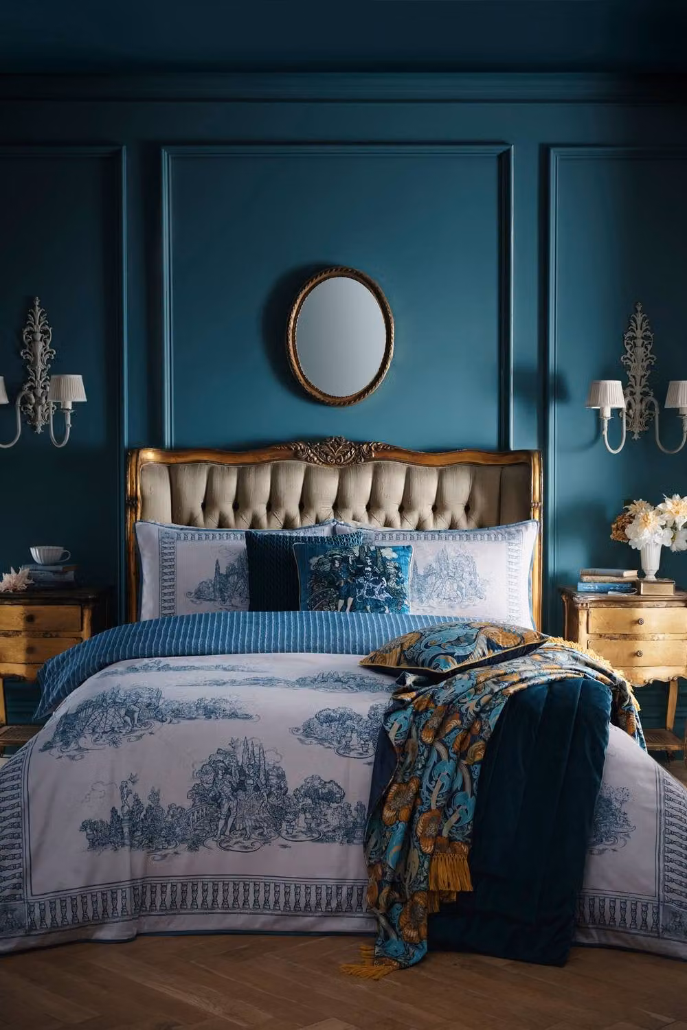 House of Llewelyn-Bowen Tuscan Toile Blue Velvet Square Filled Cushion, W/D/H: 43 x 43 x 43 cm – 3