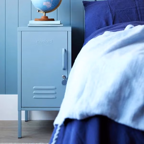 Mustard Made The Shorty To The Left Freestanding Metal Storage Cabinet in Blue, W/D/H: 46 x 35 x 72 cm – 4