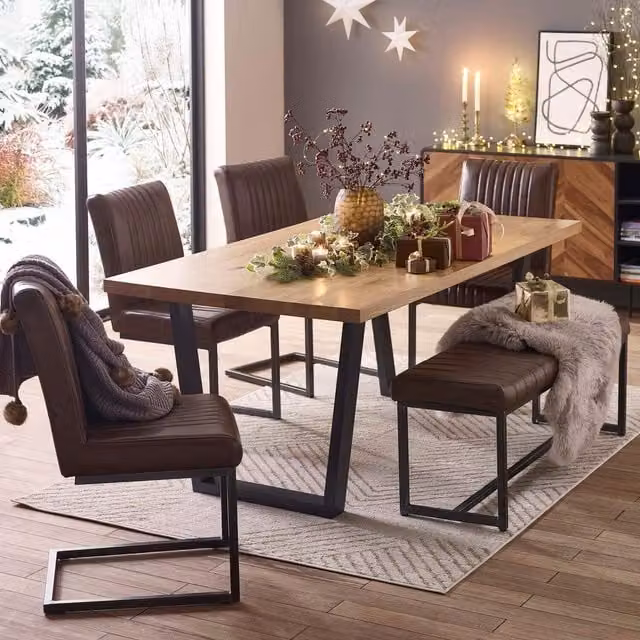 Julian Bowen Brooklyn Rectangular 4-6 Seater Industrial Dining Table in Light Oak and Metal – 1