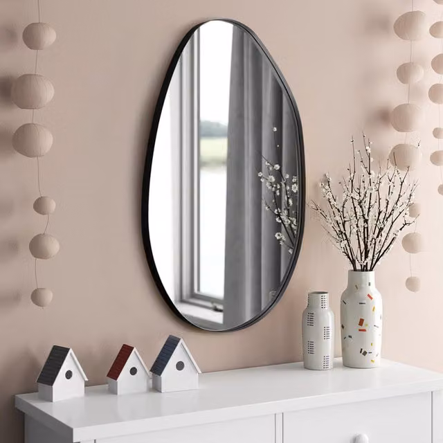 Livingandhome Grain-Shaped Explosion-Proof Wall Mirror with Black Iron Frame