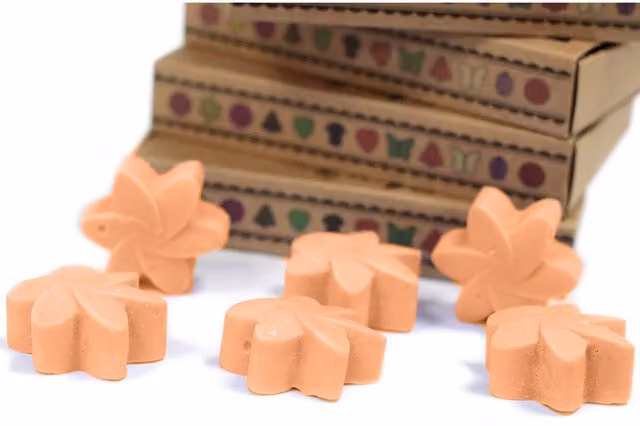KDMK Box of 6 Tuberose Soy Wax Melts with Natural Floral and Fruity Fragrance, Orange