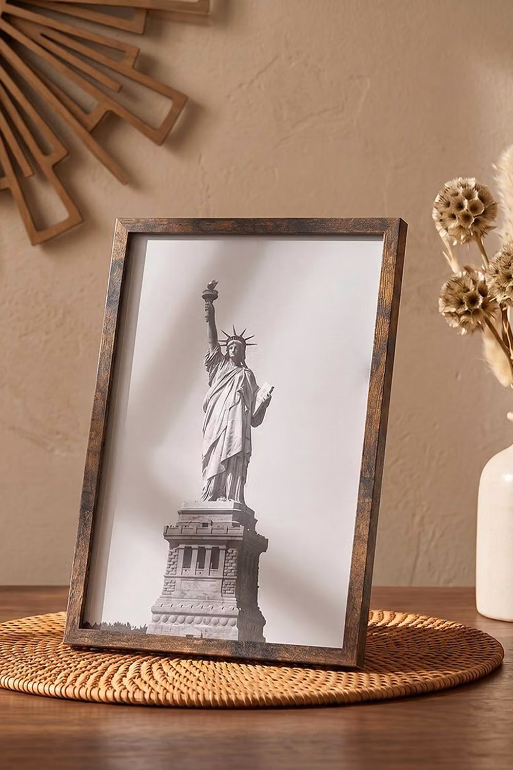 Living and Home 5-Piece Minimalist Rectangular Photo Frame Set in Brown Wood – 2