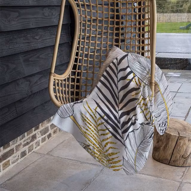Benjamin Tate Design Gold and Black Floral Fleece Blanket, W/D/H: 120 x 150 cm