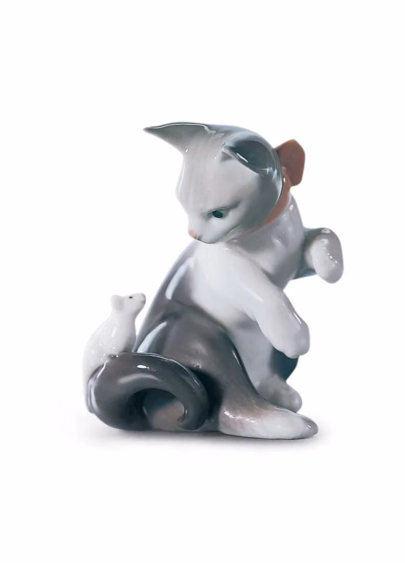 Lladró Cat and Mouse Porcelain Figurine in Grey