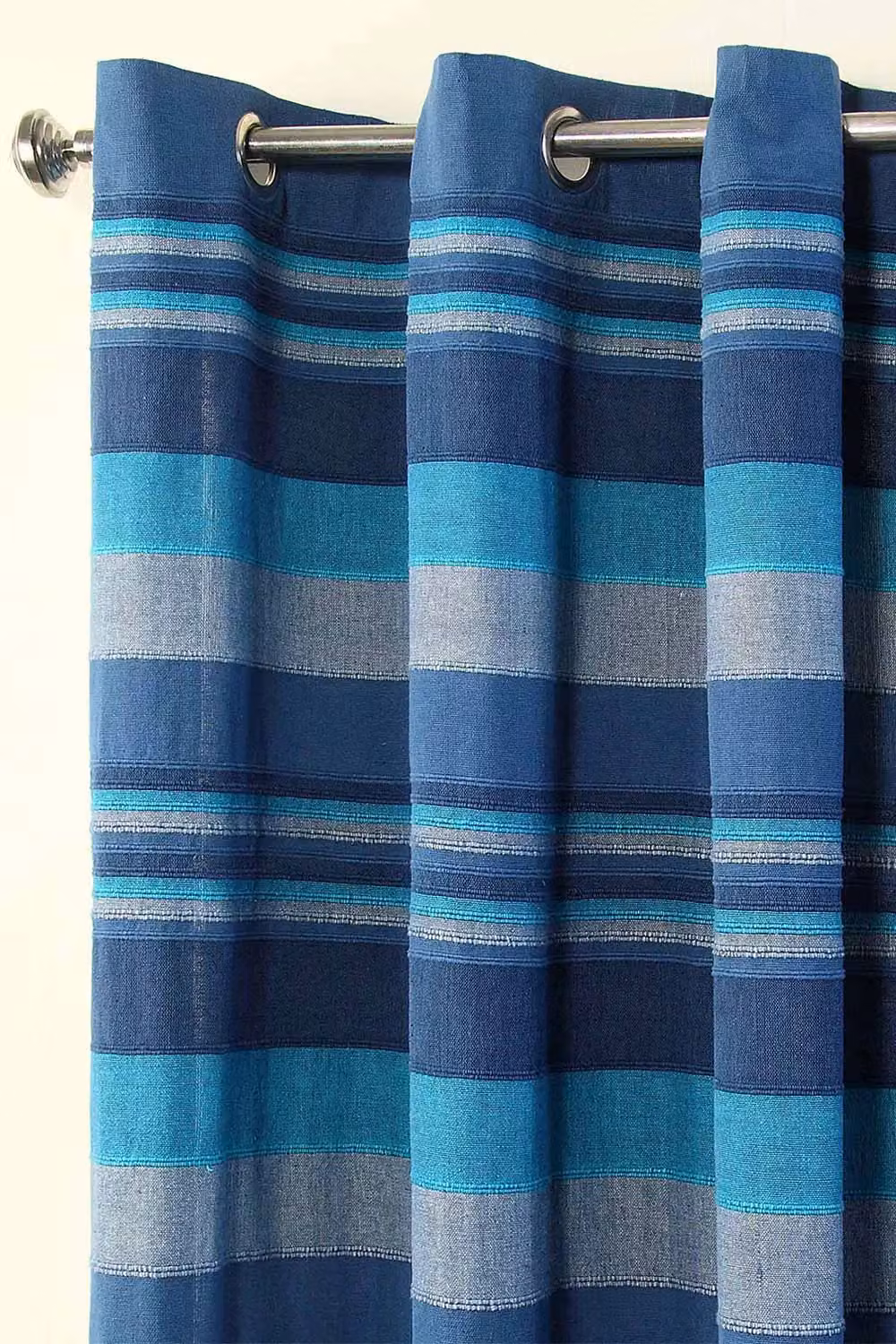 Homescapes Blue Moroccan Striped Cotton Eyelet Curtain Pair, Width: 167 cm, Drop: 183 cm – 4