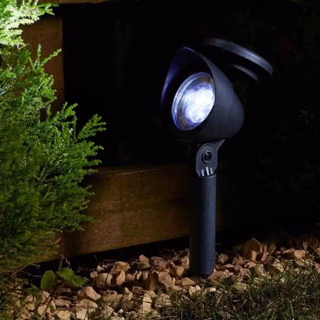 Garden Mile Set of 4 Adjustable LED Solar Garden Floodlight Spotlights in Black