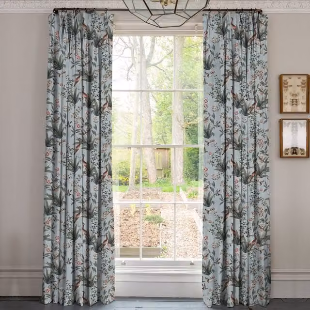 Linda Barker Rosa Fiore Made To Measure Blackout Curtains in China Blue Linen Look
