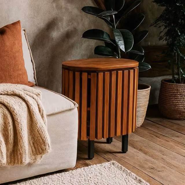 Wyld Haus Birmingham Modern Slatted Mango Wood Bedside Table in Brown and Black, W/D/H: 35 x 50 x 58 cm