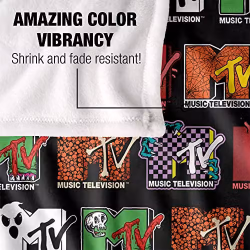 LOGOVISION MTV Halloween Logos Super Soft Fleece Throw Blanket, White, W/D: 152 x 127 cm – 3