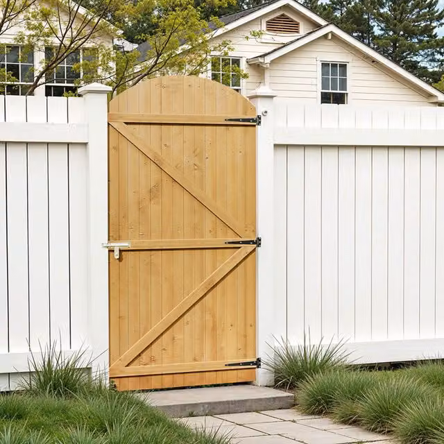 Darphe Arched Top Wooden Garden Gate with Ledged and Braced Frame in Brown, W: 90 cm, H: 180 cm