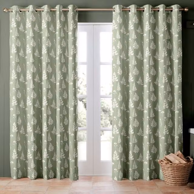 Emily Bond Tynesfield Made to Measure Blackout Cotton Floral Curtain in Green