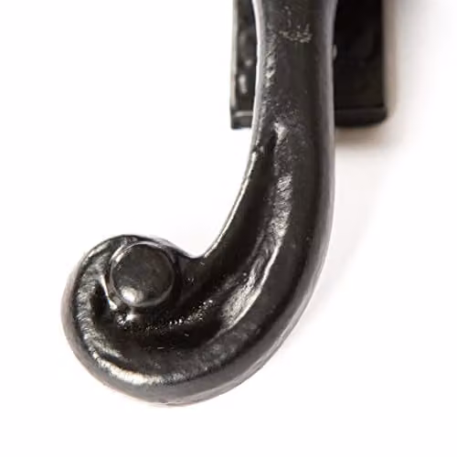 Hammer and Tongs Rustic Window Fastener, Left Handed, Matt Black Iron, Pack of 6, W: 45 mm, H: 110 mm – 4