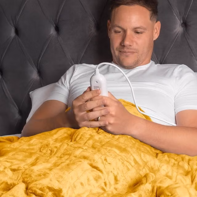 PURUS Gold Heated Electric Fleece Blanket with Auto Shut-Off and Timer