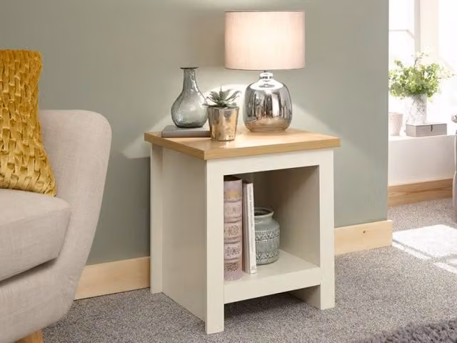 GFW Lancaster Side Table with Shelf in Cream and Oak – 1