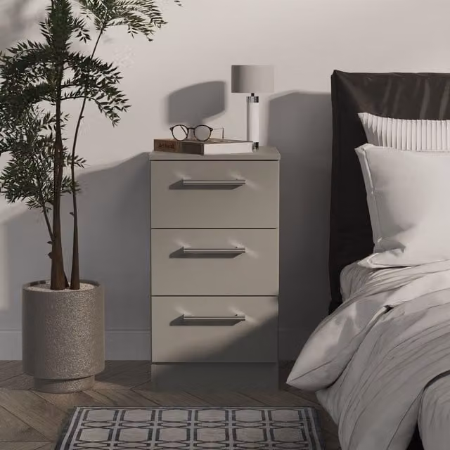 Ready Assembled 2 U Cornwall 3 Drawer Bedside Cabinet in Dark Grey