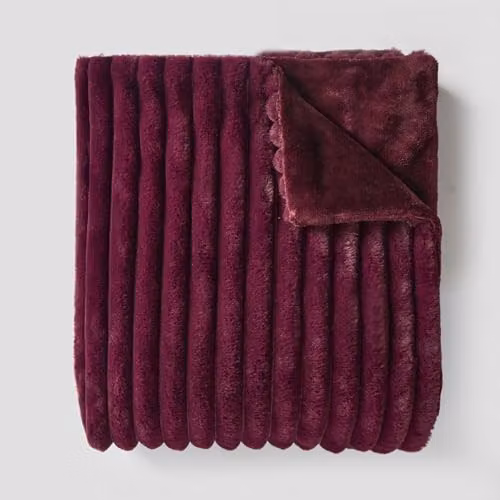 OHS Burgundy Faux Ribbed Fleece Throw Blanket, W/D/H: 125 x 150 cm – 4