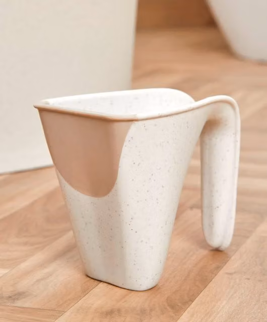 Shnuggle ECO Washy Rinsing Jug in Cookies & Cream (White and Black)