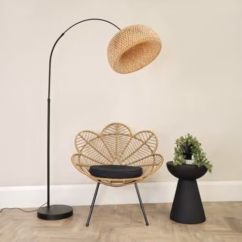ValueLights Louis Black Arched Metal Floor Lamp with Natural Bamboo Shade – 2