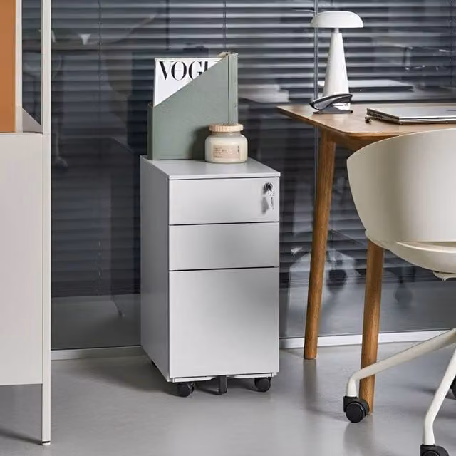 Wyld and Coco Light Grey Metal 3 Drawer Cabinet with Lock and Castors, W: 30 cm, D: 45 cm, H: 60 cm – 1