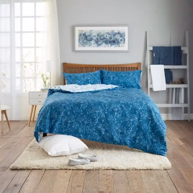 Deyongs Floral Printed 200TC Polycotton Duvet Set in Green and Blue