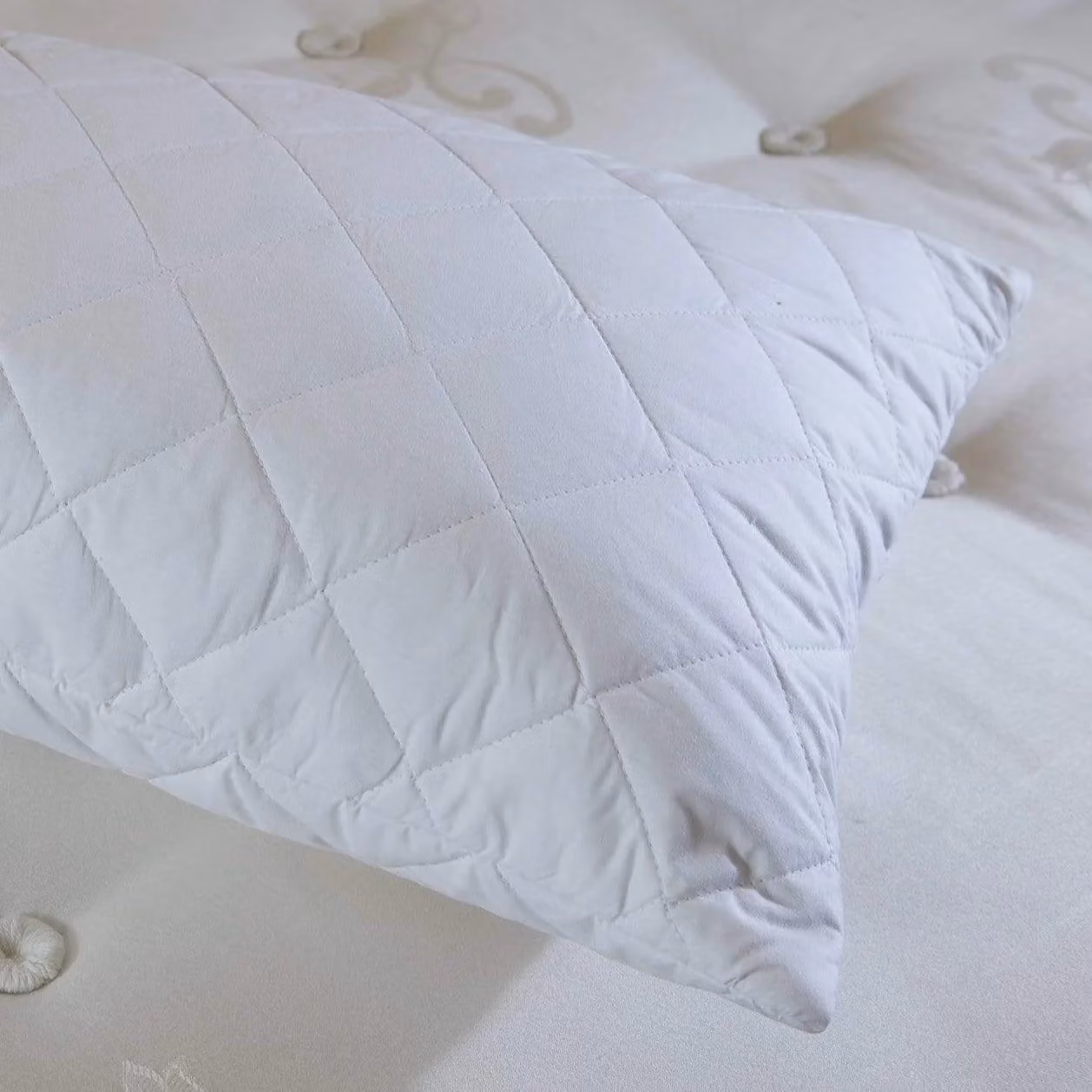 Cuddledown White Cotton Pillow Protectors with Zip, 2 Pack, Anti-Allergy and Breathable