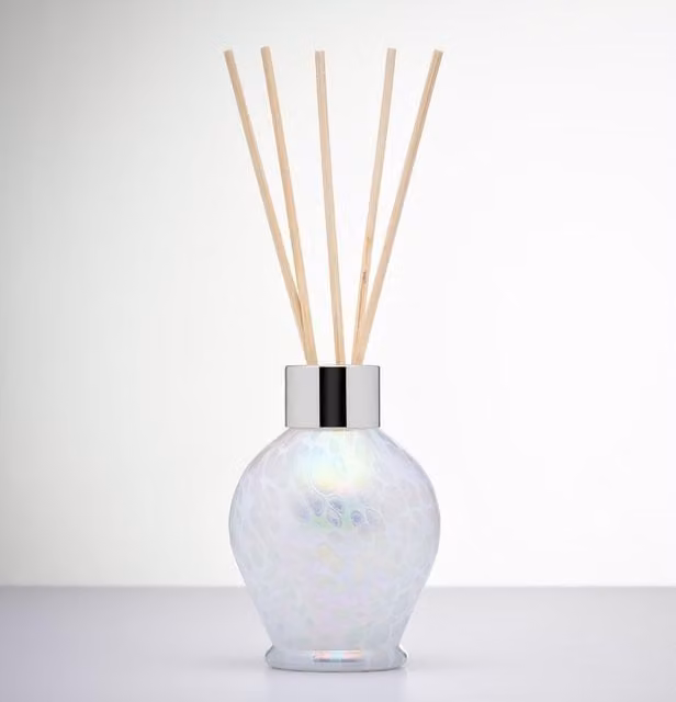 Sienna Glass Classic White Refillable Reed Diffuser
